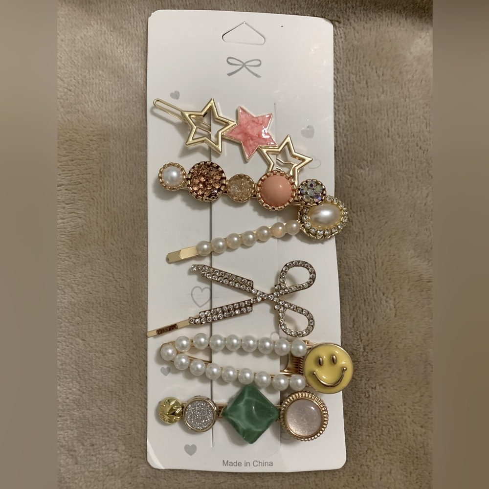 set of 6 pcs Hair Accessories Pearl Clips. Accessories Rhinestones Hair clips.